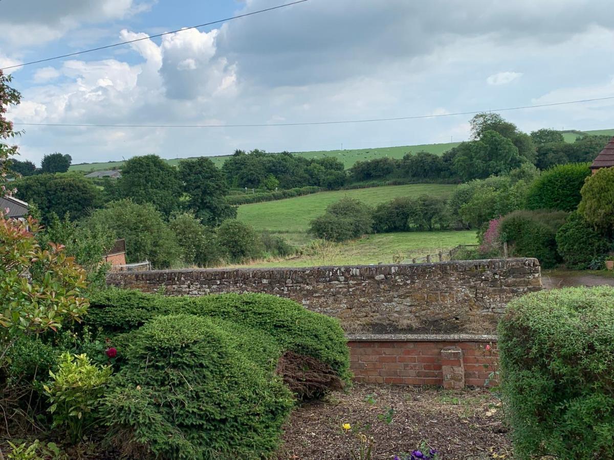 Villa Vale View Scalford Esterno foto